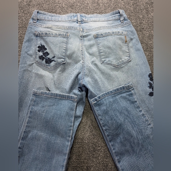Vintage America Blues Bestie Jean 4/27 Floral Embroidered Straight Light Wash - Picture 10 of 14
